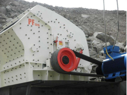 Trituradora de impacto hidráulico